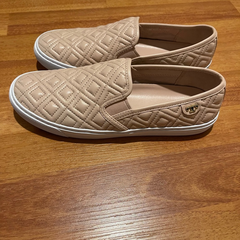 Tory Burch Leather Like New